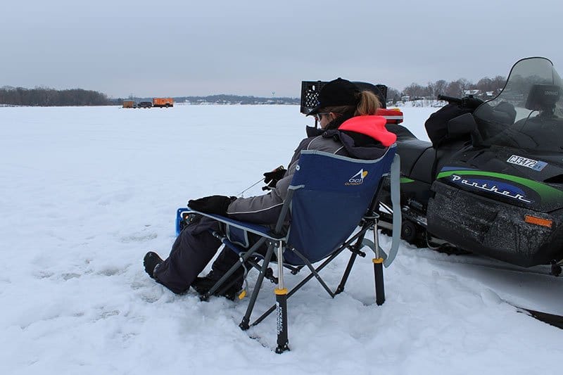 Discover ice fishing gambling game